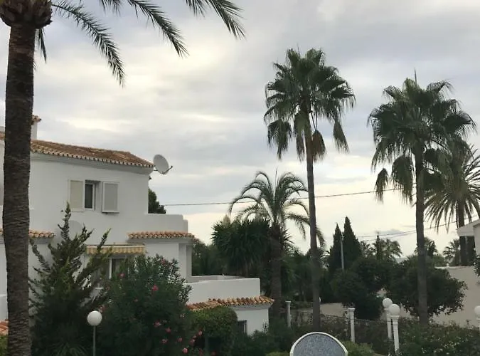 Oasis Paradise Denia